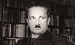 martin-heidegger-1933