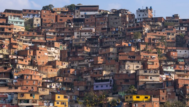 venezuelanslum-620x350