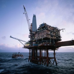 oil_rig.98212623-deepwater-horizon1-1024x1024