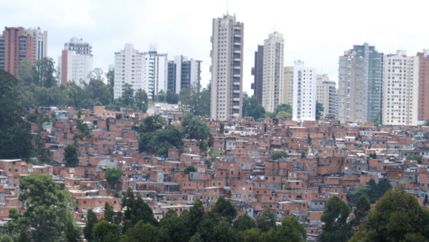 América-Latina-riqueza-e-pobreza-620x350