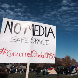 safe-space-campus-protest-r