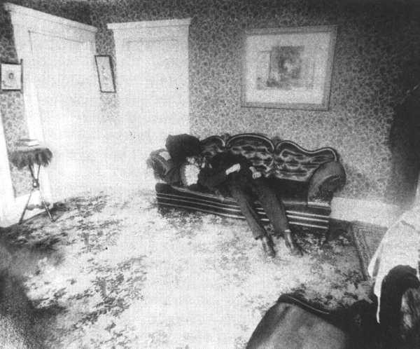 The Lizzie Borden Double murder Case Stephen Hicks Ph D The Lizzie Borden Double murder Case Stephen Hicks Ph D